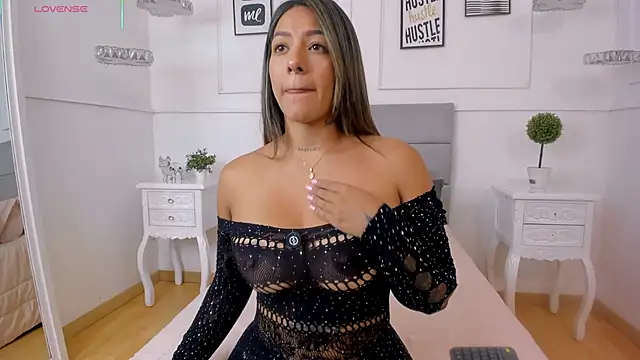  Hanna Williams  online show from 01-05-26, 08:23