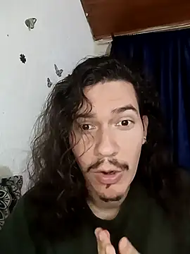 Snapshot of OnixAgata0 chatting on 11-09-25, 12:53 OnixAgata0 online show from 11-09-25, 12:53