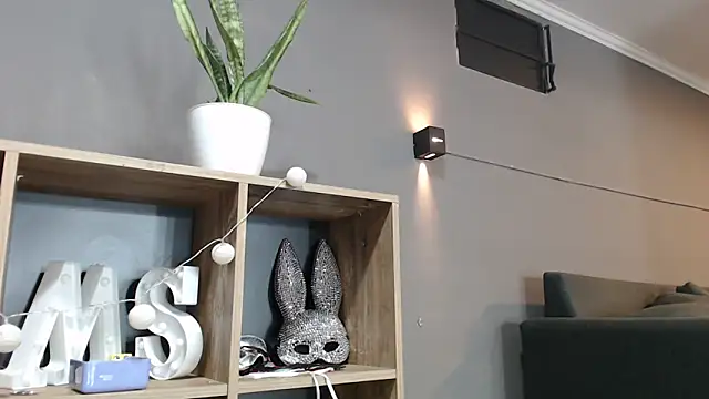 mickystrumia23 online show from 04-29-26, 01:04