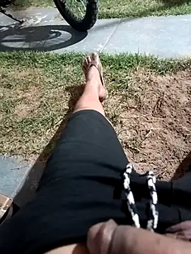 Snapshot of 085cyti chatting on 11-14-25, 03:16 085cyti online show from 11-14-25, 03:16