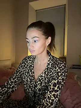 Snapshot of Sindy_Energy chatting on 02-03-26, 04:34 Sindy Energy online show from 02-03-26, 04:34