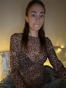 Snapshot of Sindy_Energy chatting on 02-09-26, 10:36 Sindy Energy online show from 02-09-26, 10:36