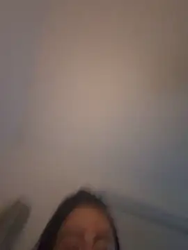 Snapshot of Bethrae25 chatting on 05-22-26, 10:37 Bethrae25 online show from 05-22-26, 10:37
