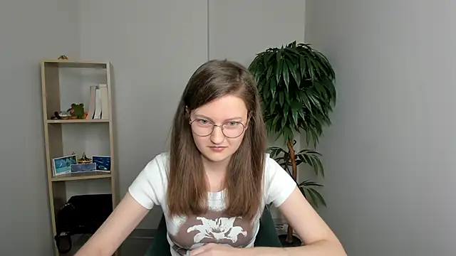 TulaLatigo online show from 11-03-25, 06:14