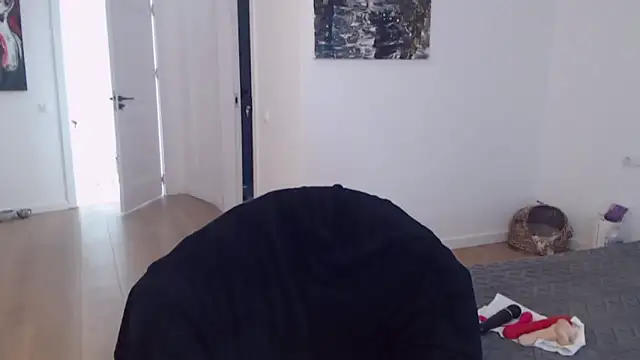 Rebecaburns online show from 03-13-26, 12:12