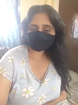 Snapshot of mouni499 chatting on 03-04-26, 10:43 mouni499 online show from 03-04-26, 10:43