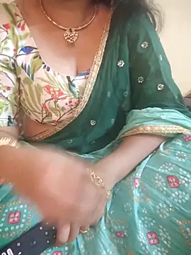 mouni499 online show from 05-17-26, 01:40