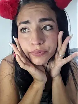 Snapshot of GISELLA__ chatting on 02-10-26, 09:57 GISELLA online show from 02-10-26, 09:57