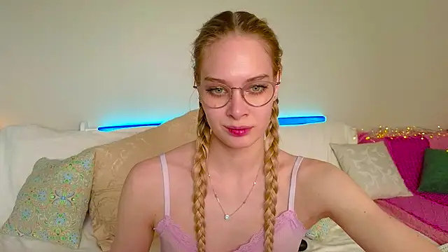 Snapshot of lexmclovin chatting on 02-16-26, 07:48 lexmclovin online show from 02-16-26, 07:48