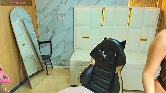 gabriella storm tf online show from 04-24-26, 08:22