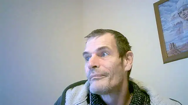 Snapshot of paulus52 chatting on 11-16-25, 02:22 paulus52 online show from 11-16-25, 02:22