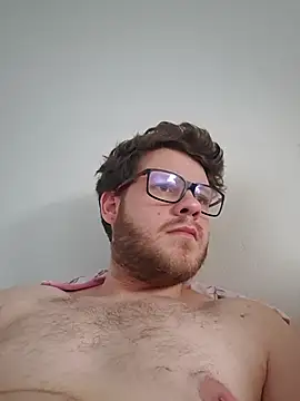 Snapshot of Purple_Mario chatting on 11-21-25, 08:51 Purple Mario online show from 11-21-25, 08:51