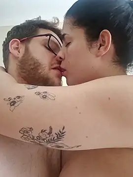 Snapshot of Purple_Mario chatting on 03-16-26, 06:12 Purple Mario online show from 03-16-26, 06:12