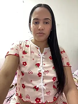 Snapshot of Ivy_08 chatting on 07-15-26, 10:04 Ivy 08 online show from 07-15-26, 10:04