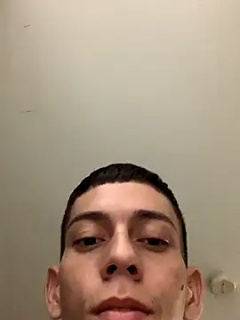 Snapshot of Who-am-I-201 chatting on 11-02-25, 05:43 Who-am-I-201 online show from 11-02-25, 05:43