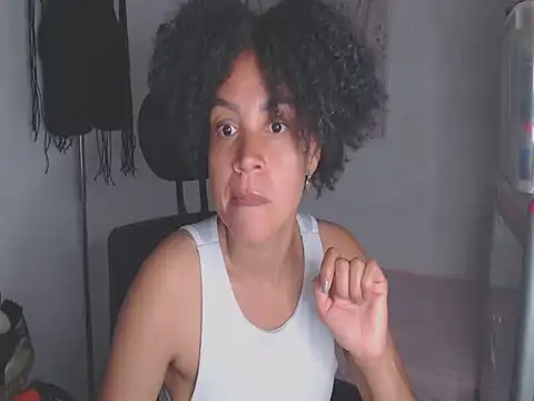 shayna cute online show from 05-10-26, 12:38