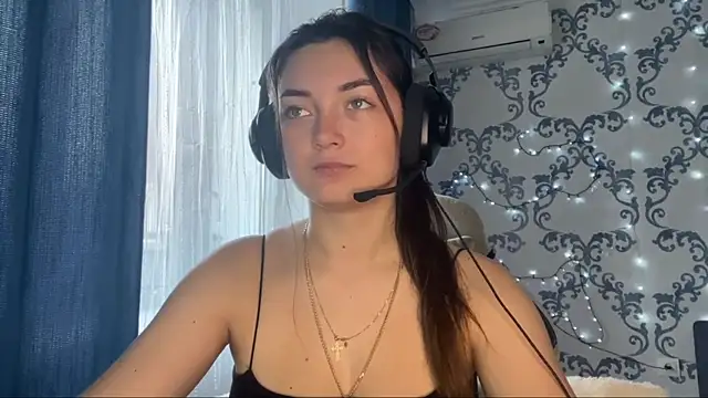 TwotyBright online show from 12-02-25, 08:08