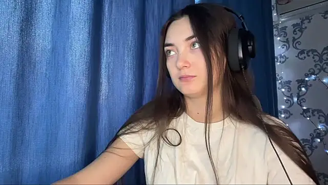 TwotyBright online show from 12-14-25, 08:09