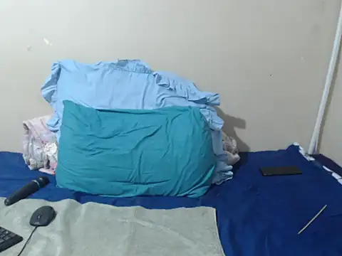 SexyLipss  online show from 04-27-26, 02:09