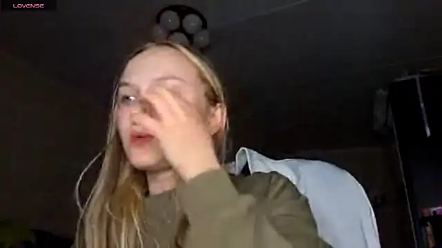 KarinRobertson online show from 02-19-26, 04:58