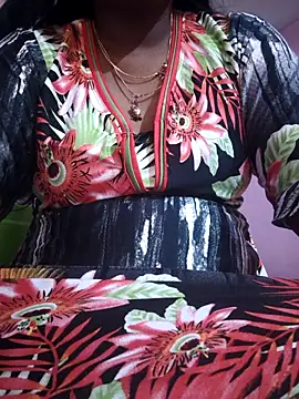 hyd couple7878 online show from 02-16-26, 04:30