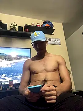 Snapshot of johnvixx chatting on 11-23-25, 04:34 johnvixx online show from 11-23-25, 04:34