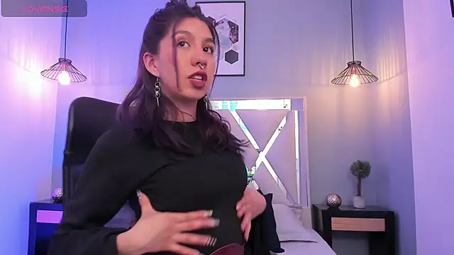 Snapshot of zoe-moreau chatting on 03-03-26, 07:53 zoe-moreau online show from 03-03-26, 07:53