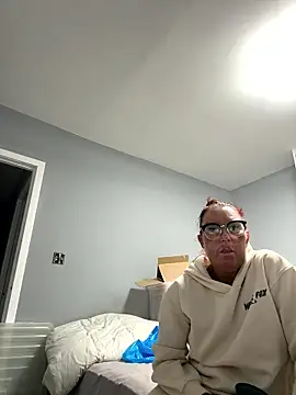 Snapshot of Angel-LinaX chatting on 01-12-26, 10:15 Angel-LinaX online show from 01-12-26, 10:15