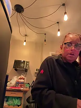 Snapshot of Angel-LinaX chatting on 01-14-26, 04:34 Angel-LinaX online show from 01-14-26, 04:34