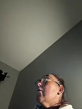 Snapshot of Angel-LinaX chatting on 01-31-26, 09:46 Angel-LinaX online show from 01-31-26, 09:46