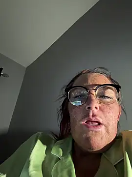 Snapshot of Angel-LinaX chatting on 02-01-26, 09:57 Angel-LinaX online show from 02-01-26, 09:57