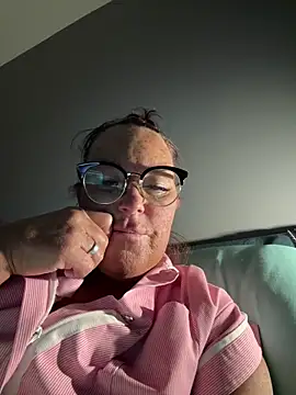 Snapshot of Angel-LinaX chatting on 02-02-26, 10:08 Angel-LinaX online show from 02-02-26, 10:08