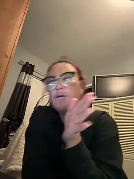 Snapshot of Angel-LinaX chatting on 02-10-26, 10:36 Angel-LinaX online show from 02-10-26, 10:36