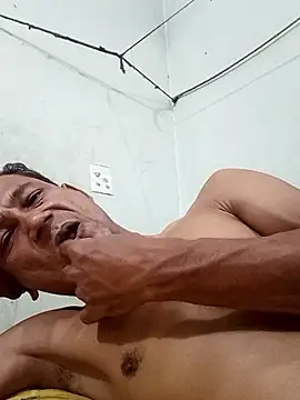 Snapshot of Najirhossain72 chatting on 01-17-26, 10:02 Najirhossain72 online show from 01-17-26, 10:02