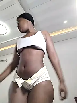 Snapshot of SweetSavage18 chatting on 12-16-25, 08:14 SweetSavage18 online show from 12-16-25, 08:14