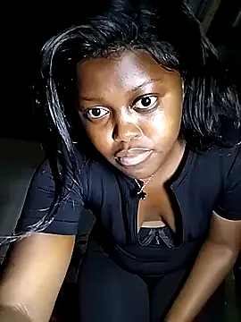 Snapshot of SweetSavage18 chatting on 03-20-26, 02:05 SweetSavage18 online show from 03-20-26, 02:05