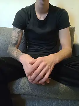 DeepSecret0 online show from 11-12-25, 02:50