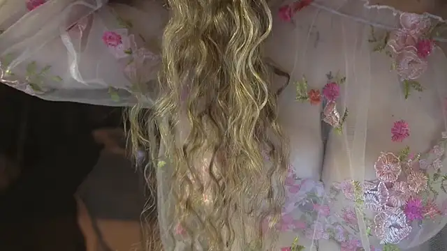 Snapshot of DanielaReign chatting on 02-27-26, 06:57 DanielaReign online show from 02-27-26, 06:57