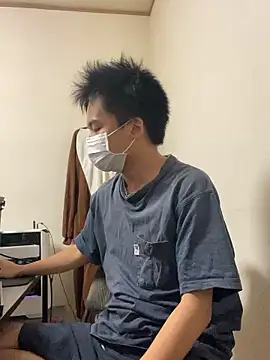 Snapshot of RYUTA_9911 chatting on 11-04-25, 06:56 RYUTA 9911 online show from 11-04-25, 06:56