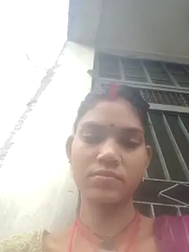 Jooli cuty online show from 12-02-25, 03:23