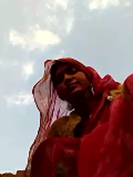 Jooli cuty online show from 02-22-26, 01:51