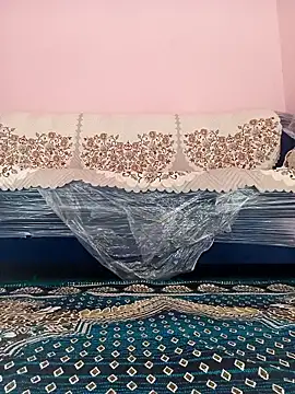Saniya76 online show from 04-30-26, 07:47