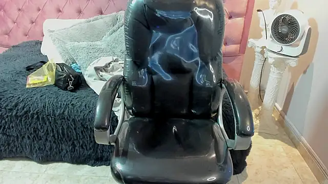 Snapshot of _chelsea_24 chatting on 03-14-26, 03:56 chelsea 24 online show from 03-14-26, 03:56