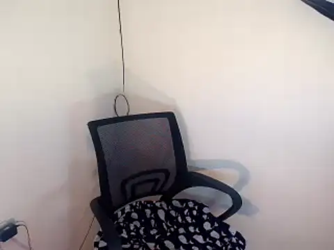 Snapshot of webcam_slutxxx chatting on 07-23-26, 03:21 webcam slutxxx online show from 07-23-26, 03:21