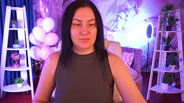 VelvetLuck online show from 02-20-26, 01:55