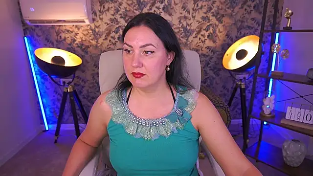 VelvetLuck online show from 07-21-26, 12:51