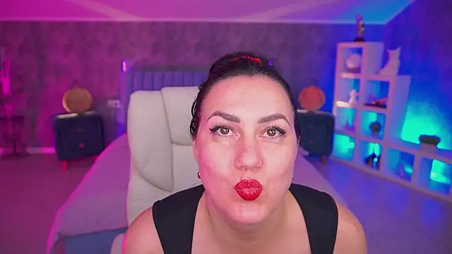 VelvetLuck online show from 07-22-26, 12:57
