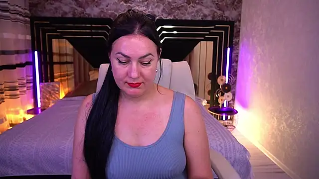 VelvetLuck online show from 07-28-26, 04:39