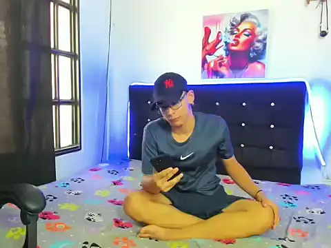 Camilo hot 21 online show from 11-04-25, 08:30