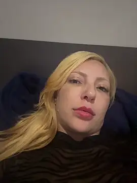 Snapshot of melisboa chatting on 01-18-26, 02:15 melisboa online show from 01-18-26, 02:15